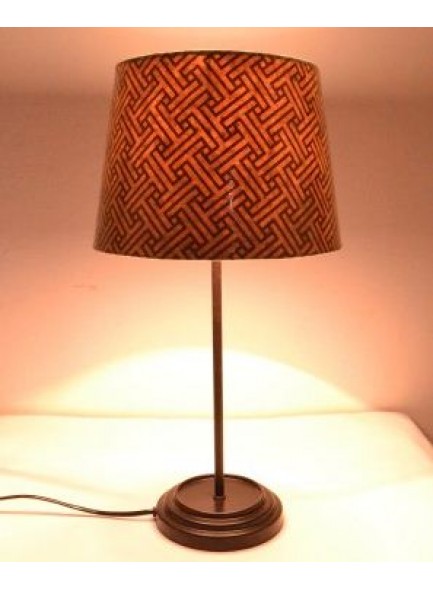 IRON TABLE LAMP MOQ 1 Pcs