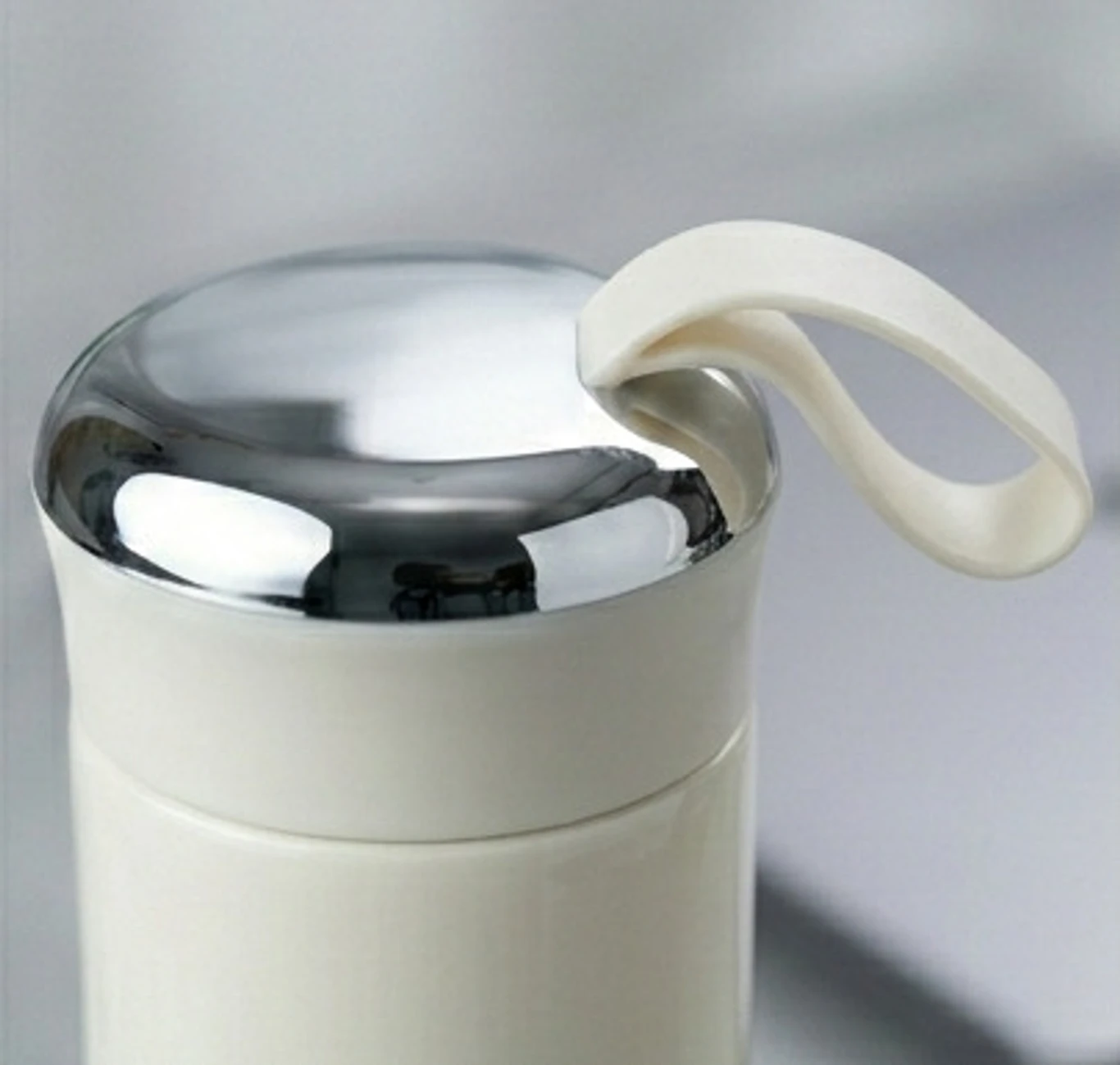 Premium Glass Bottle with Smart Silicone Grip